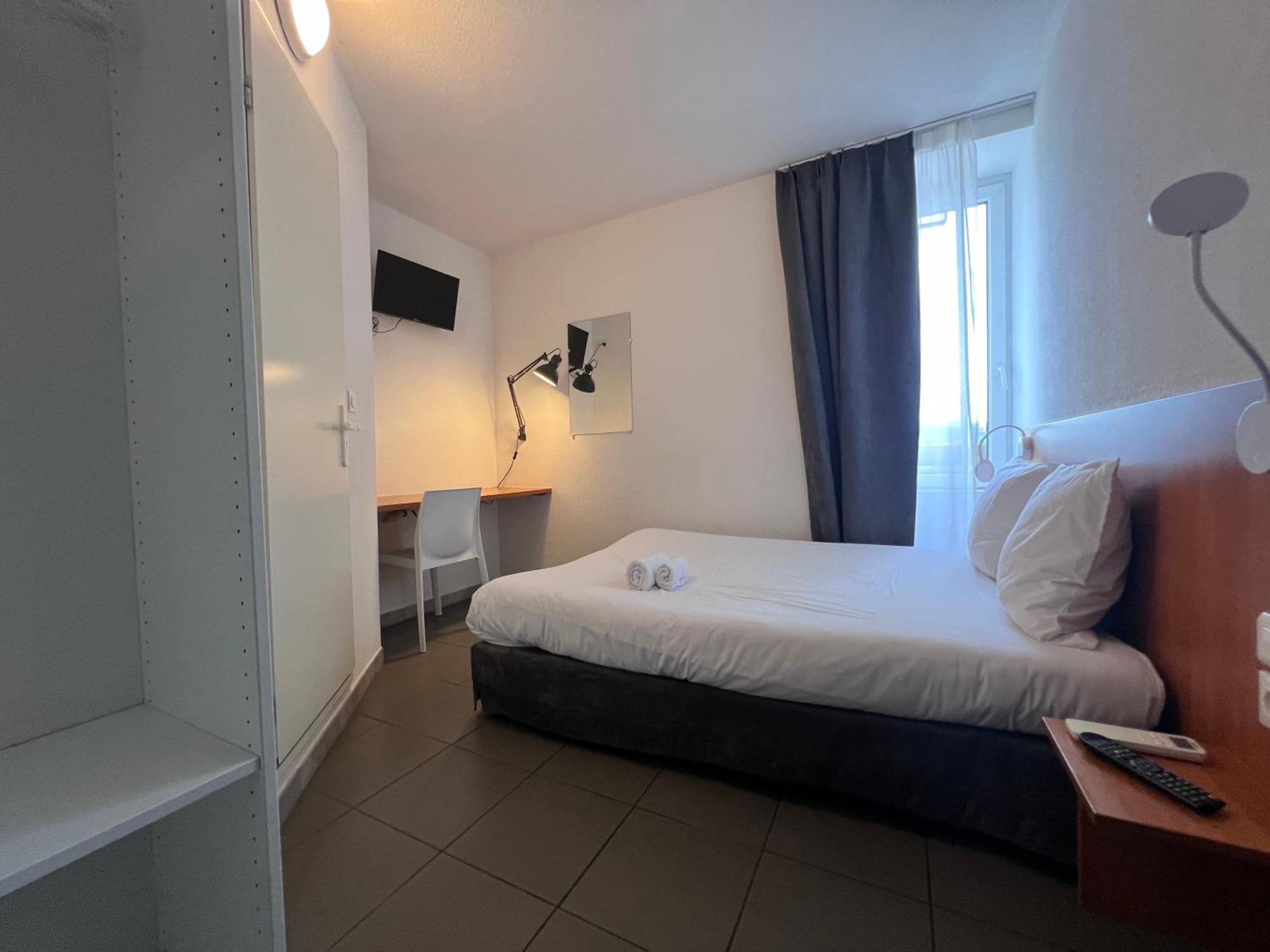 Hotel Le Ponson Обена Экстерьер фото